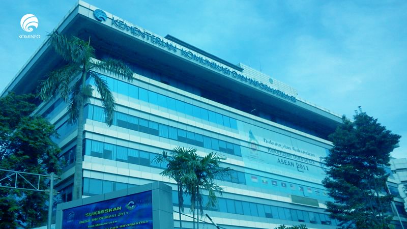 Starlink Dinilai Kemkominfo Hanya Untuk Layani Internet di Pelosok